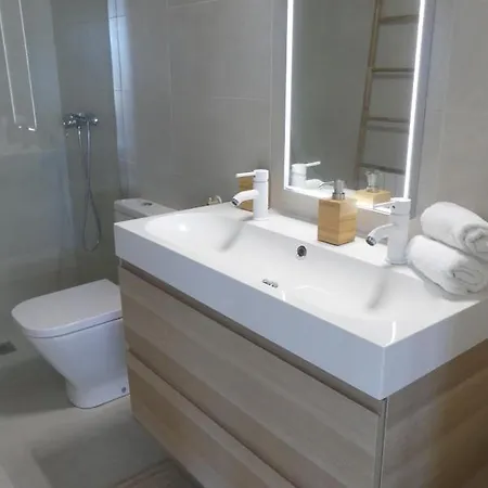 Family & Surf Beach House By Next Stop Bilbao Hébergement de vacances *